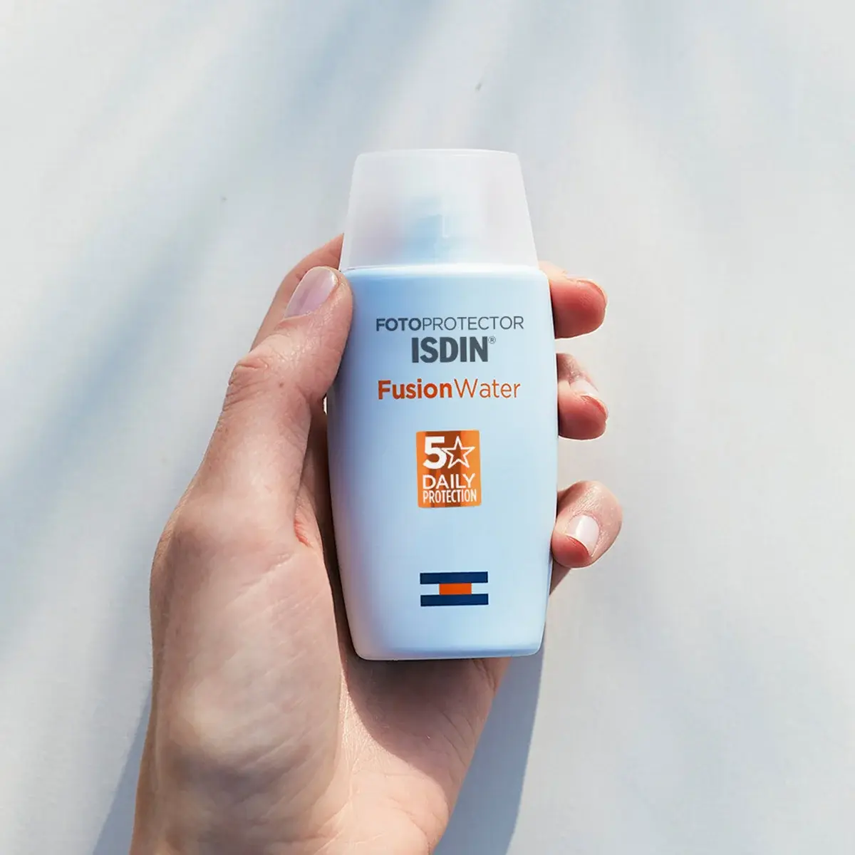 ISDIN Fotoprotector Fusion Water Magic SPF50 50ml - vue 3
