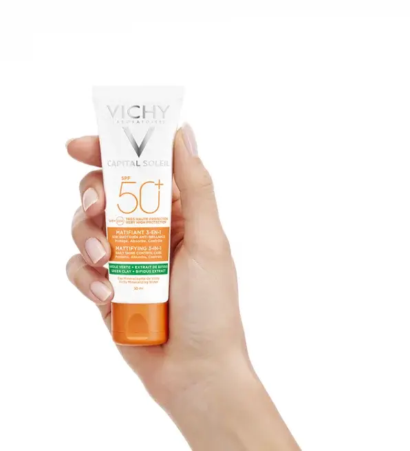 Vichy Capital Soleil Soin Matifiant 3-en-1 SPF 50 50 ml - vue 3